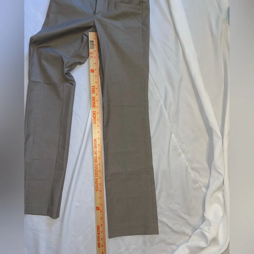 Banana Republic Taupe Dress Pants size 2 woman’s slacks - Picture 2 of 7